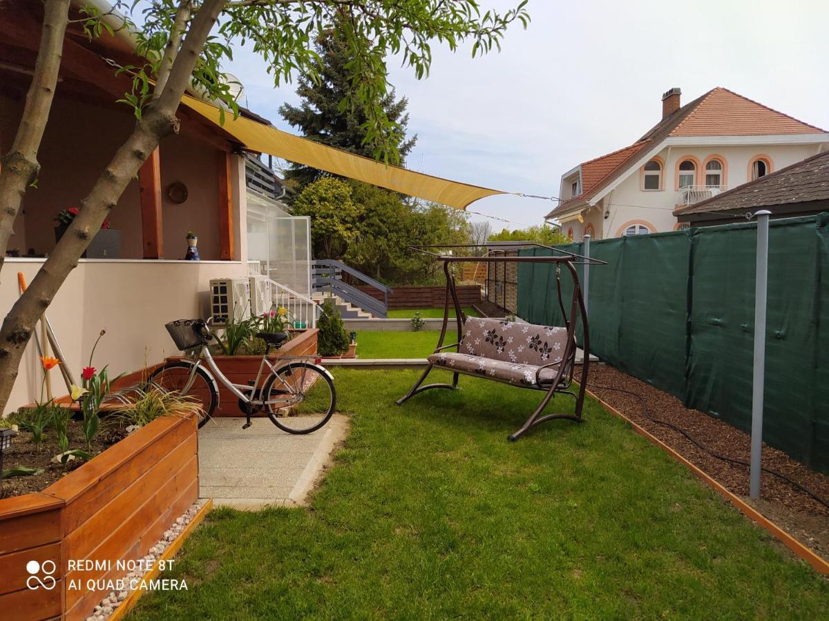 Forras-G Vendeghaz Apartment Buk Luaran gambar