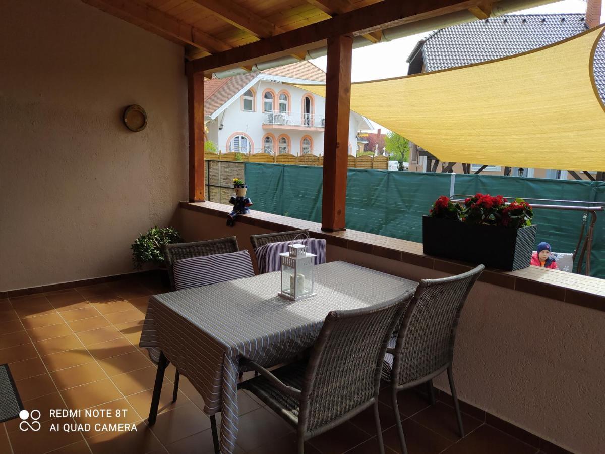 Forras-G Vendeghaz Apartment Buk Luaran gambar