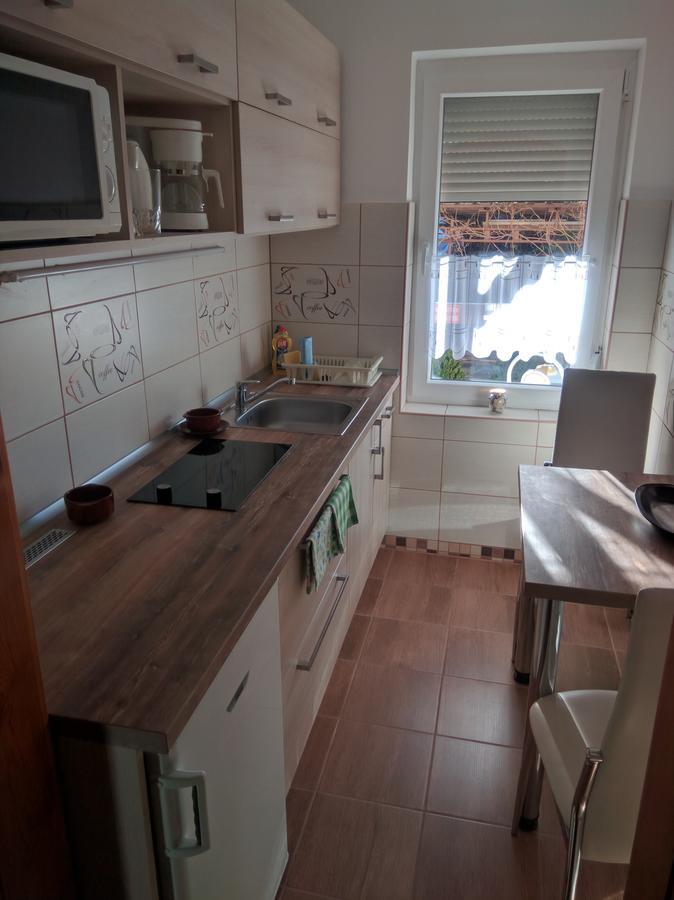 Forras-G Vendeghaz Apartment Buk Luaran gambar